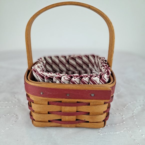 Vintage 1993 Longaberger Mini Basket With Handle & Fabric Liner - Picture 2 of 7